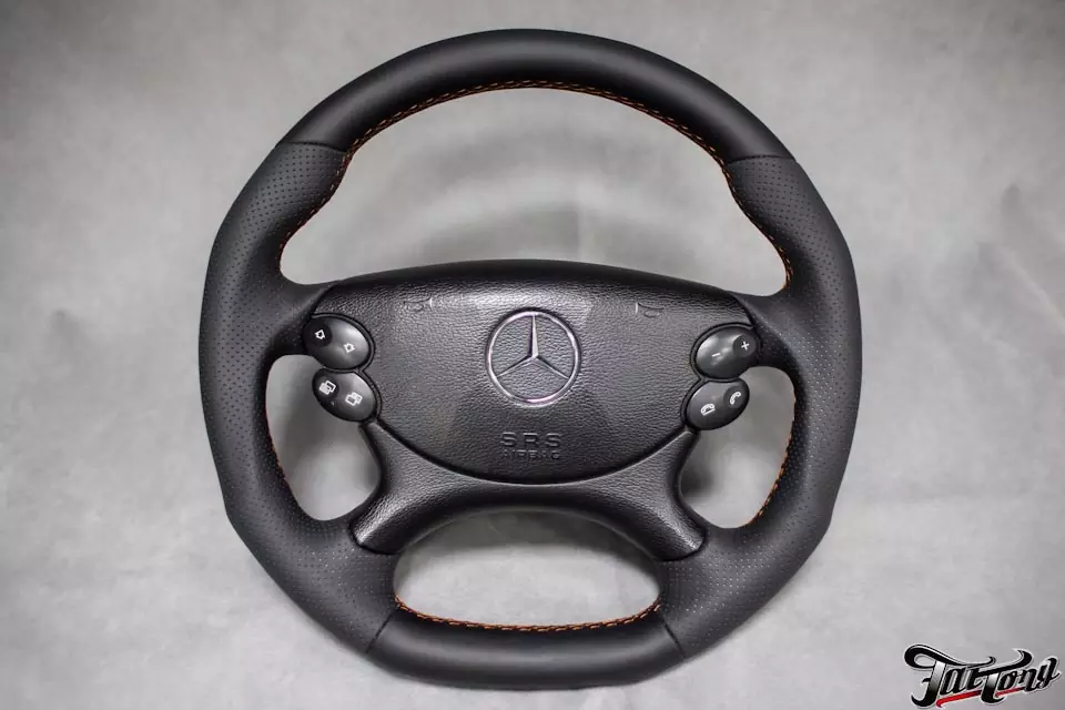 Mercedes G class. Изменение анатомии и перешив руля.